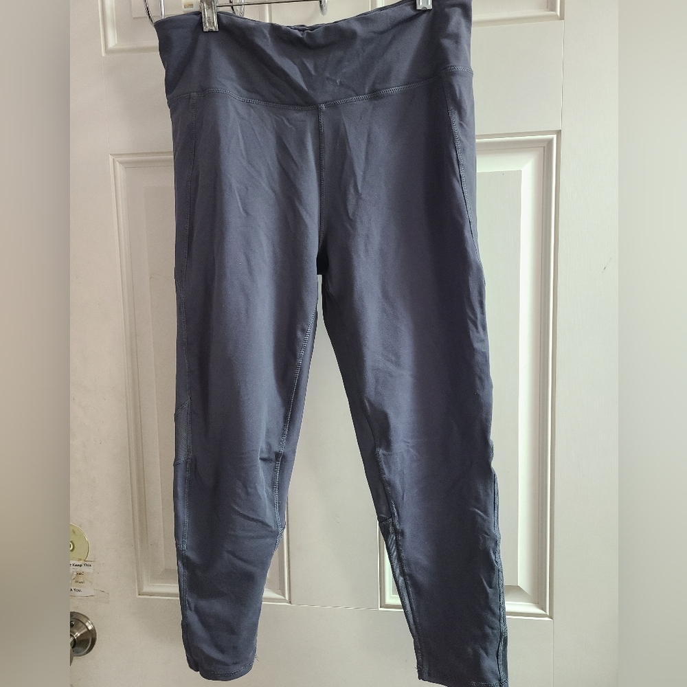 Mono B Dark Grey Mesh Yoga Leggings Size Large